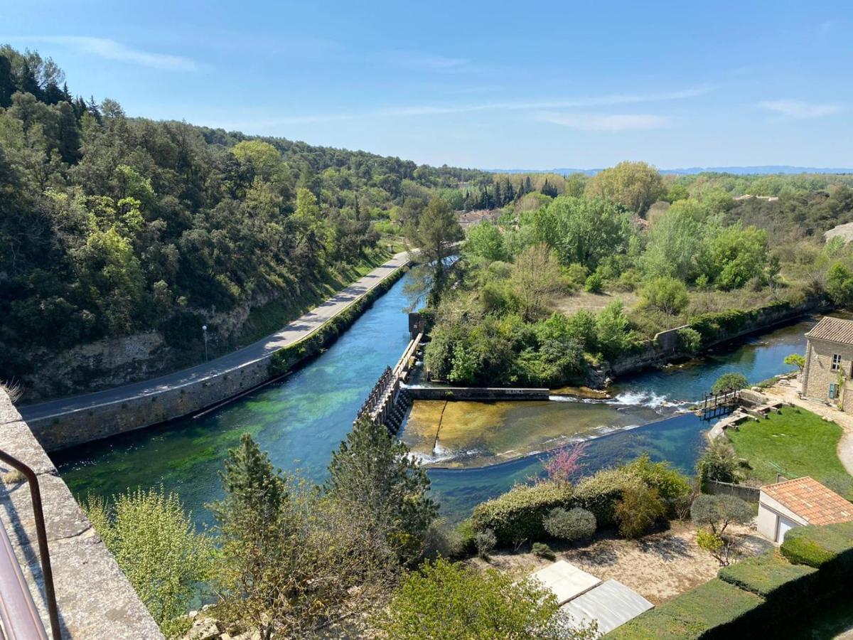 Un Coin De Luberon Daire LʼIsle-sur-la-Sorgue Dış mekan fotoğraf