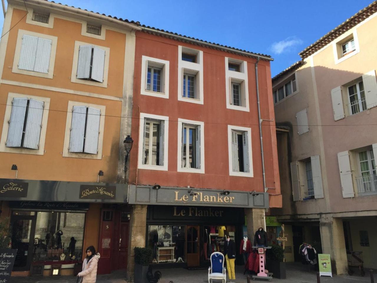 Un Coin De Luberon Daire LʼIsle-sur-la-Sorgue Dış mekan fotoğraf